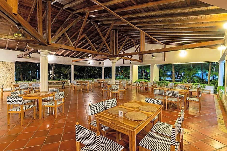 Hotel Cocoliso 3*