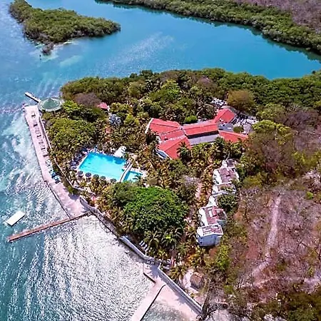 Cocoliso Hotel 3*