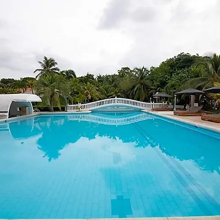 Cocoliso Hotel 3*